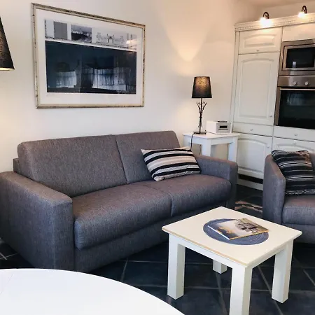 Friedrichstrasse Apartment